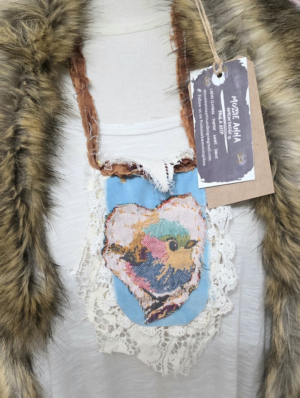 "Reserved" JABOT🩷OOAK MOSSIE ANNA ARTISAN DESIGN NWT